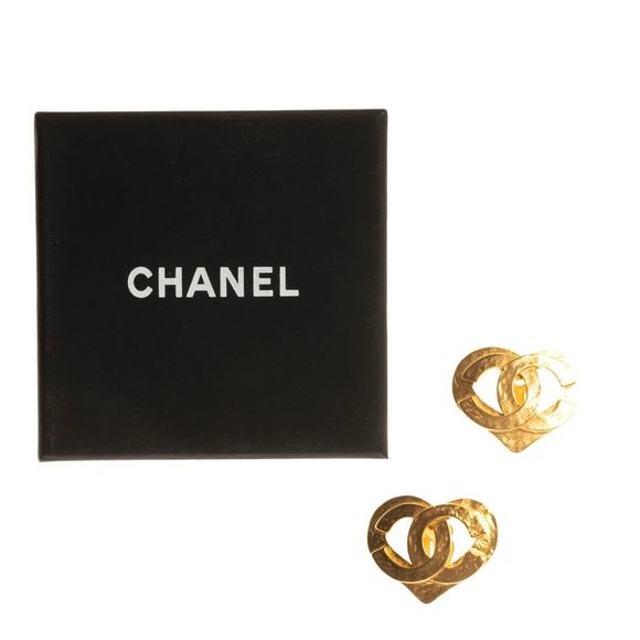 CHANEL CC GOLD HEART CLIP ON EARRINGS 1995 - Picture 6 of 6